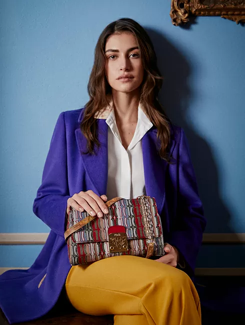 Alviero Martini a Pavia | Trova i tuoi capi da Full Moda