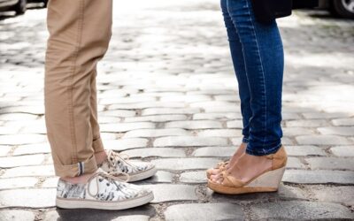 Scarpe estive da uomo e donna: stile, comfort e versatilità ai tuoi piedi